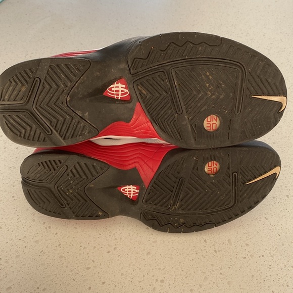 Nike Huarache Legion red black white high top basketball sneakers shoes 12 - Picture 6 of 7